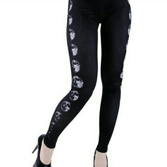 ISO: Restyle Moon Phase Leggings (Size L)